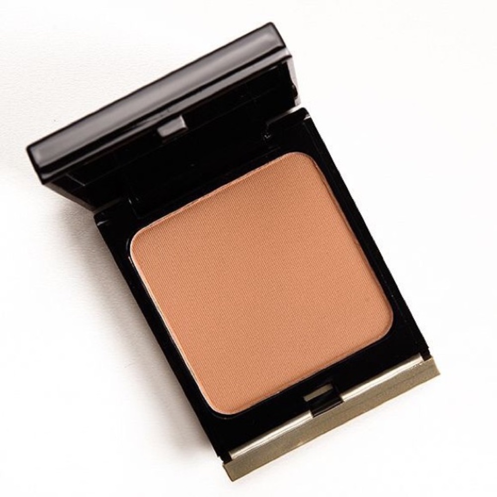 Kevyn Aucoin The matte bronzing veil